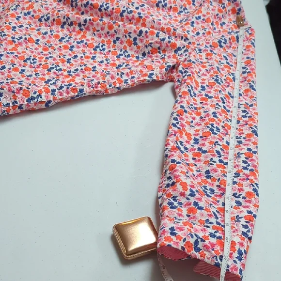 Talbots Pink Floral Split V-Neck Button Blouse - Picture 6 of 8